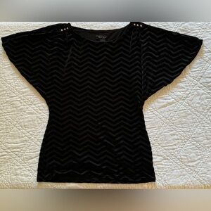White House Black Market WHBM Black Burnout Zig Zag Dolman Short Sleeve Top S